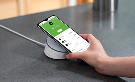 スマホで支払い　おサイフケータイ®対応