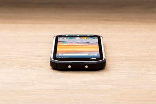 CAT CAT S40|格安スマホ・SIMフリー徹底比較|IIJmio CAT CAT S40|格安スマホ・SIMフリー徹底比較|IIJmio