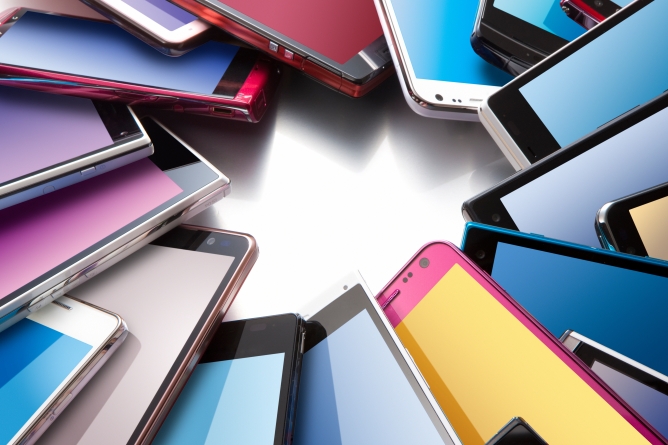 IIJmioなら、Androidのラインナップが豊富