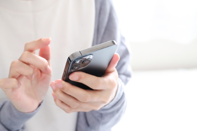 スマホの寿命は何年？